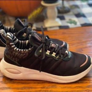 Adidas PureComfort Sneakers Women  Size 7